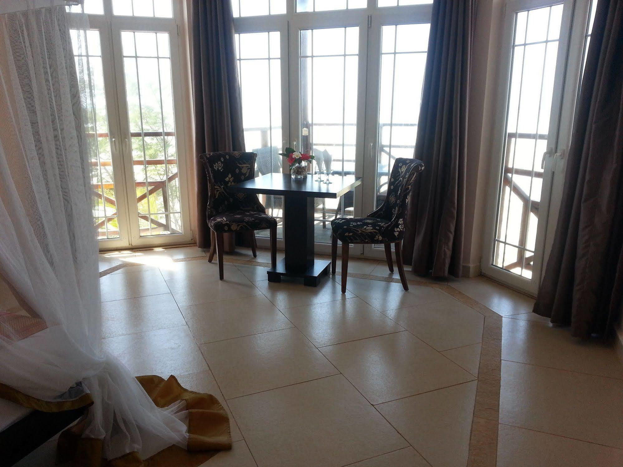 Villa Fleur De Lys Makunduchi Luaran gambar